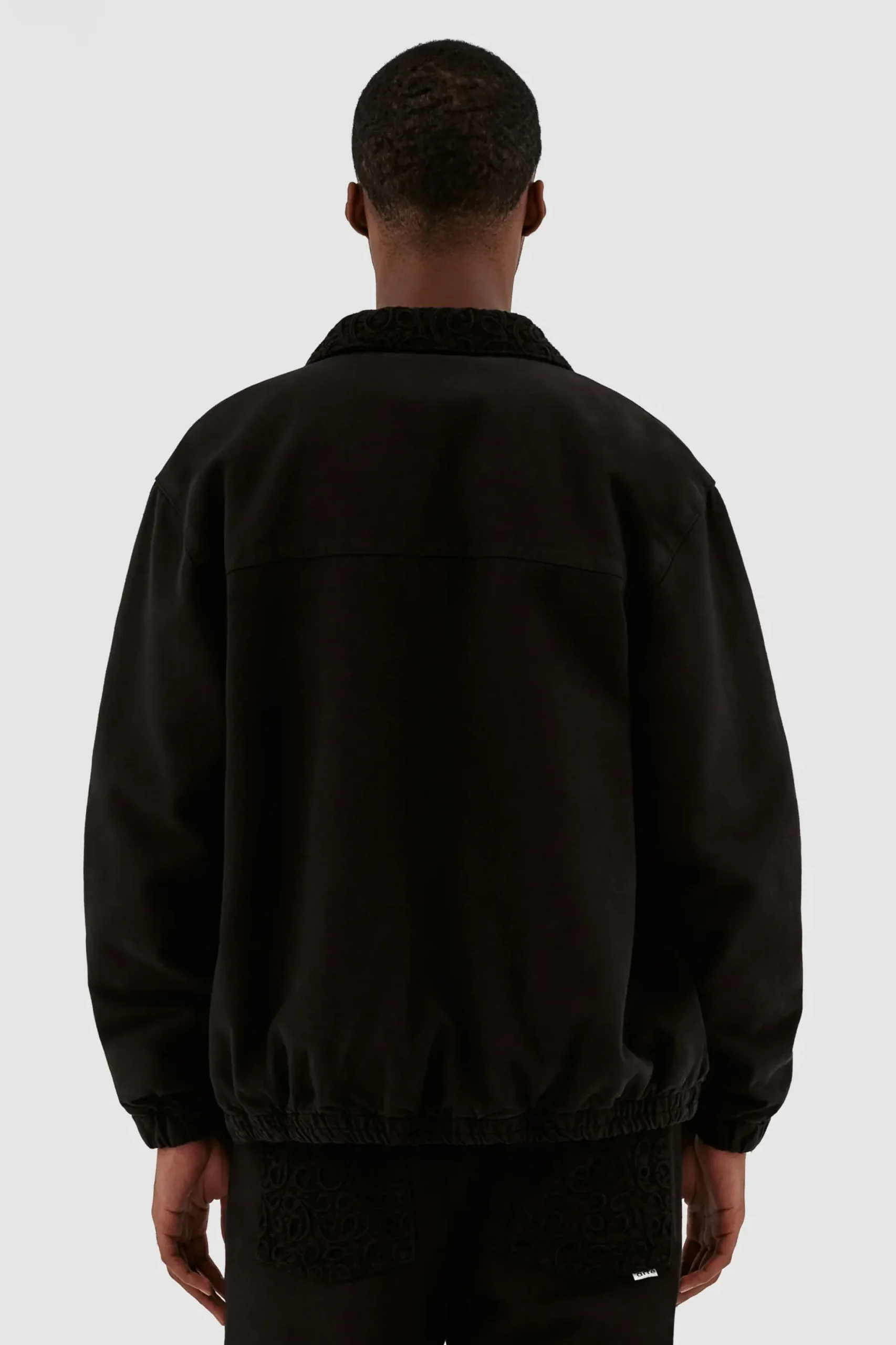 Joshua Detail Collar